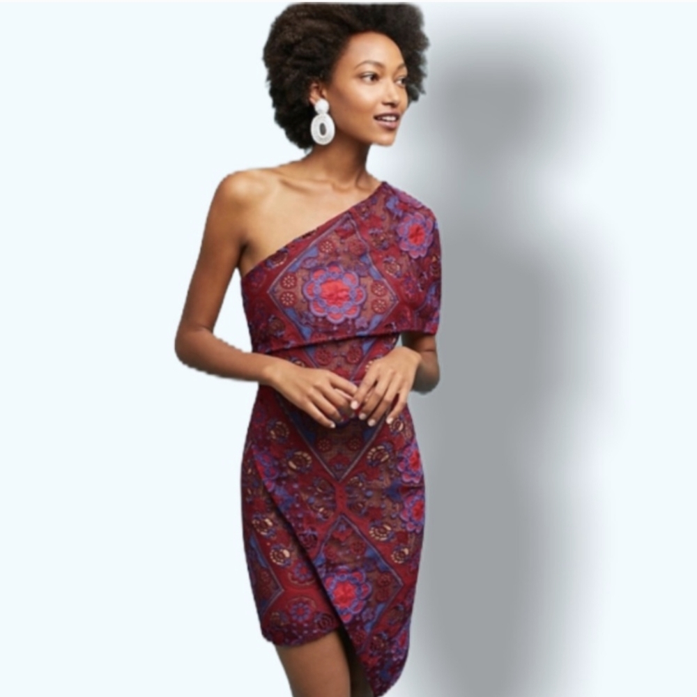 NWT Elliatt Cosmic Dress